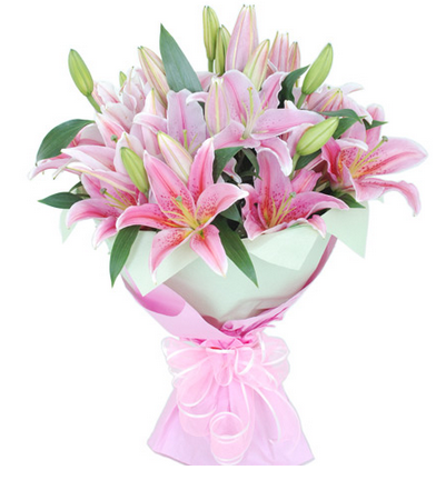 朋友结婚鲜花推荐二:守护幸福----白香水百合2枝,粉玫瑰19枝 材料:白